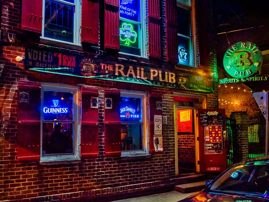 Rail Pub